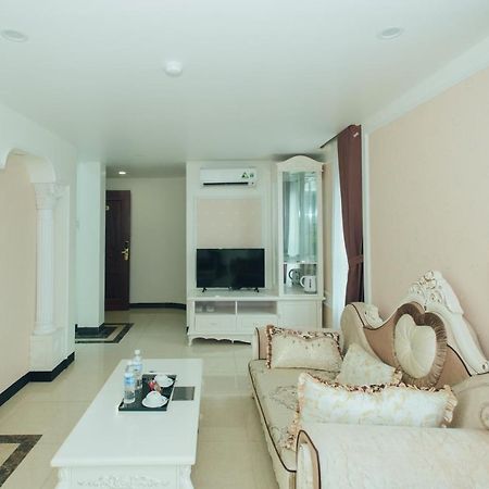 Hung Long Hotel Phủ Từ Sơn Esterno foto