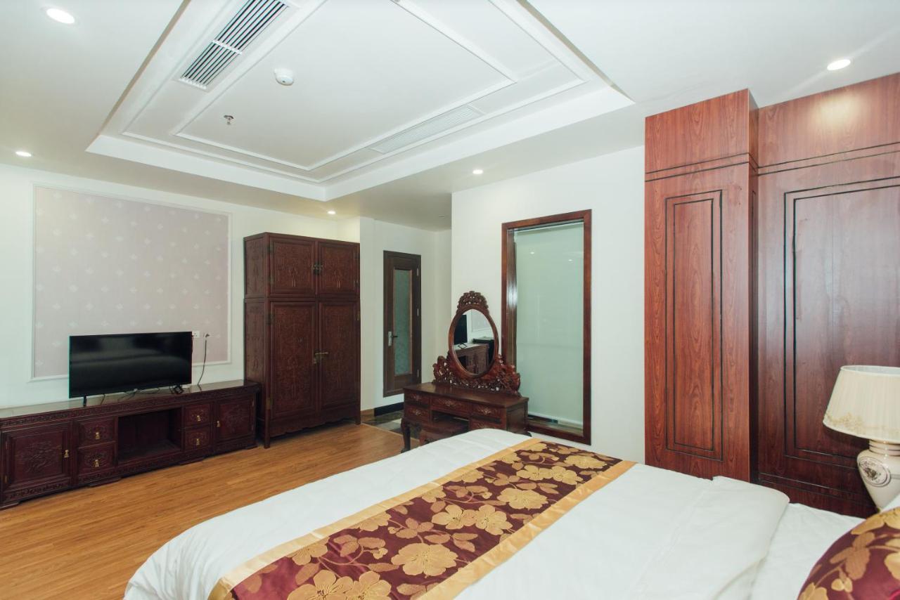 Hung Long Hotel Phủ Từ Sơn Esterno foto