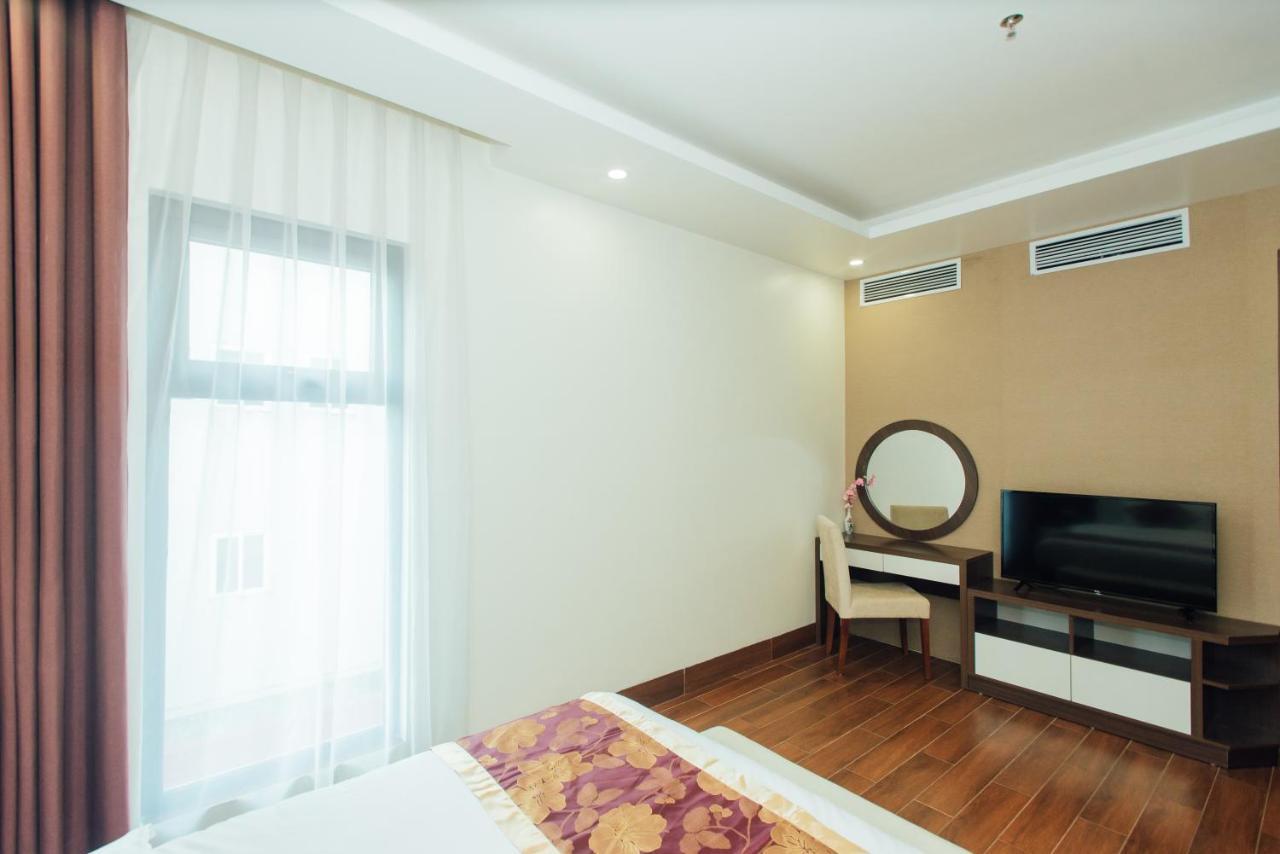 Hung Long Hotel Phủ Từ Sơn Esterno foto