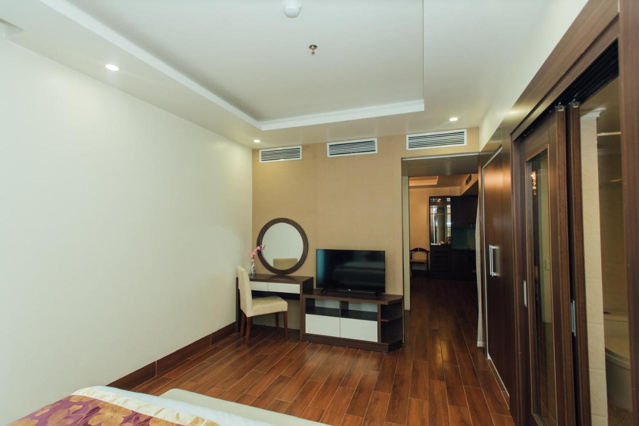 Hung Long Hotel Phủ Từ Sơn Esterno foto