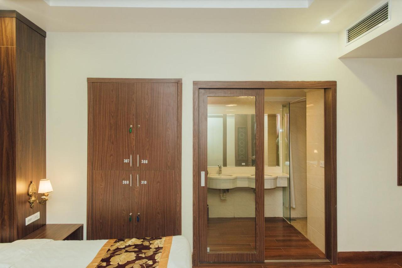 Hung Long Hotel Phủ Từ Sơn Esterno foto