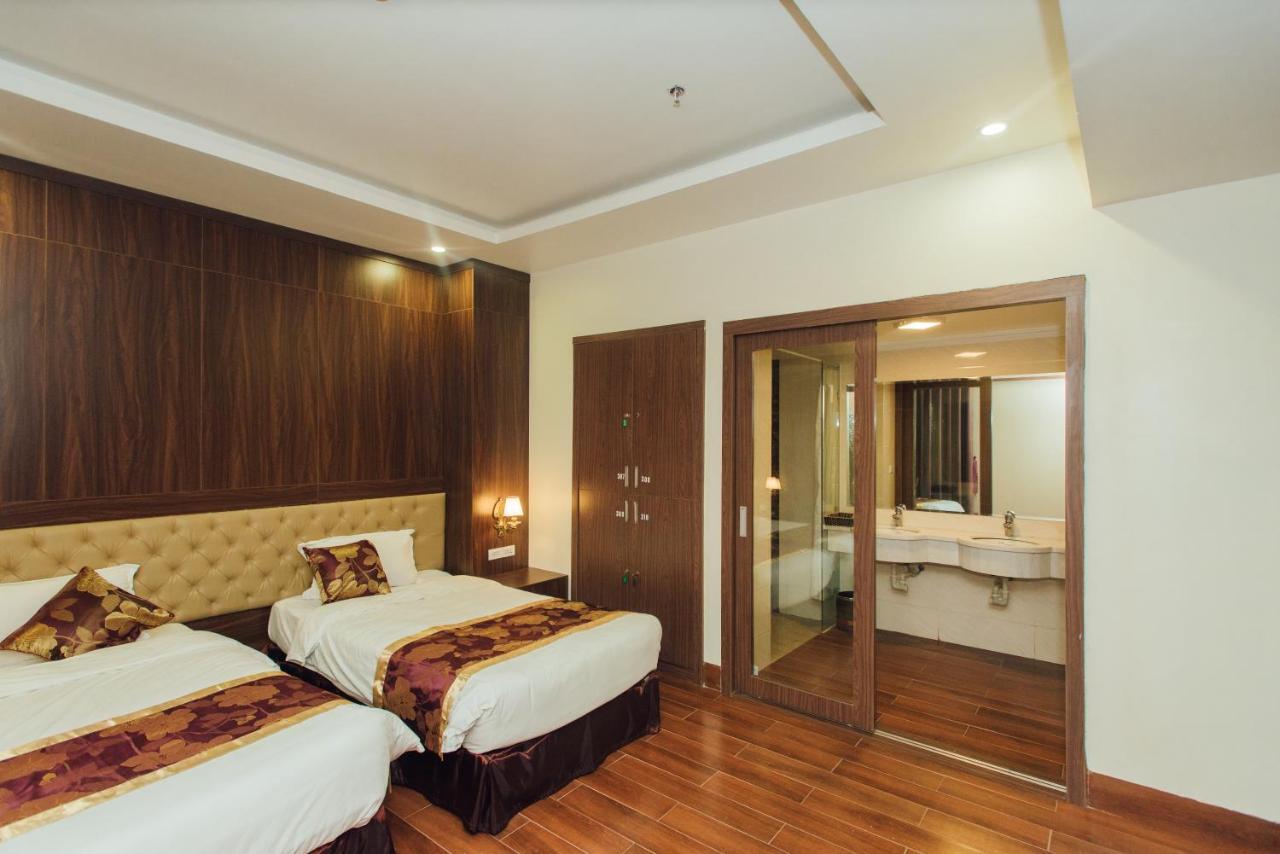 Hung Long Hotel Phủ Từ Sơn Esterno foto