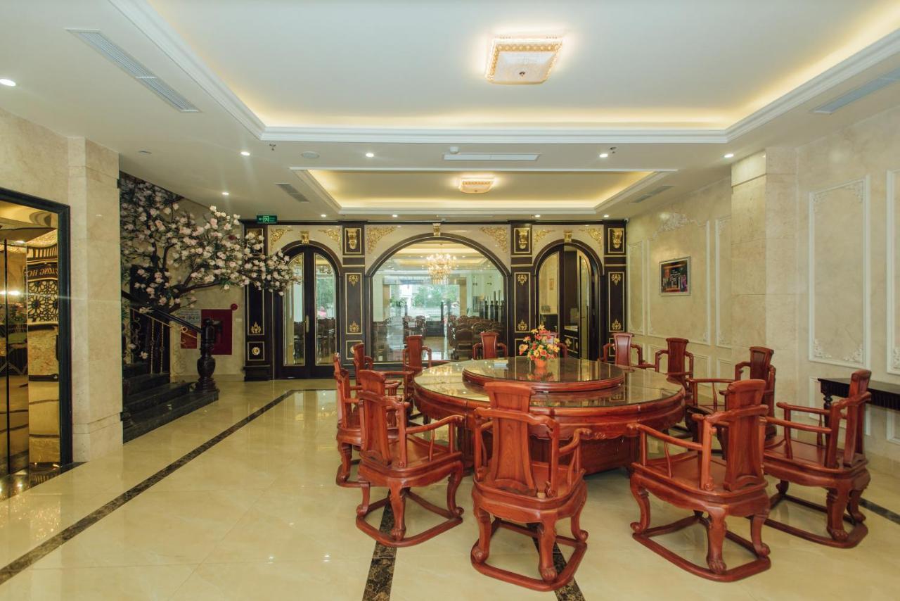 Hung Long Hotel Phủ Từ Sơn Esterno foto